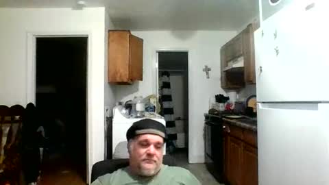 Snapshot of whiteboyguidx chatting on 10-27-25, 11:41 Tony Floyd online show from 10-27-25, 11:41