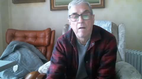 whitebriefs009 online show from 01-03-25, 03:22