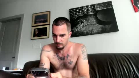 Snapshot of whitechocalate91 chatting on 06-10-26, 02:49 just str8 stud nut 1000 online show from 06-10-26, 02:49