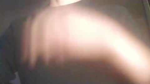 Snapshot of whiteduke81 chatting on 12-17-25, 07:31 Whiteduke online show from 12-17-25, 07:31