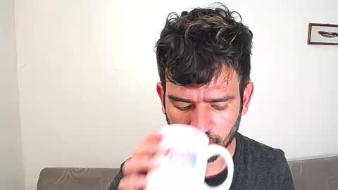 Dylan white online show from 01-15-25, 05:47