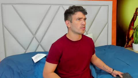 Dylan white online show from 02-19-25, 08:41