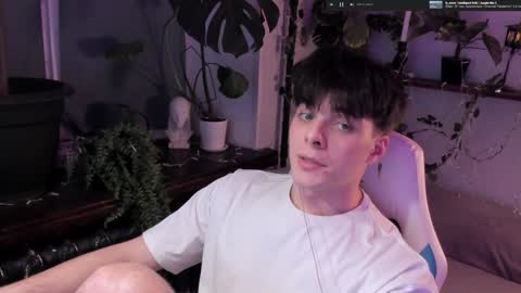 Gus online show from 12-04-24, 05:33