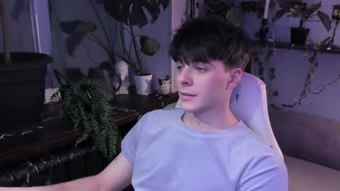 Gus online show from 12-09-24, 03:33