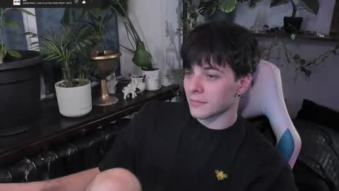 Gus online show from 02-09-25, 09:39