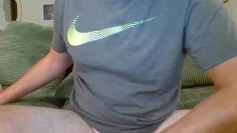 whiteknight169 online show from 09-12-25, 01:28