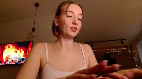 You wont find me here on Saturdays and Sundays  online show from 11-19-25, 01:55