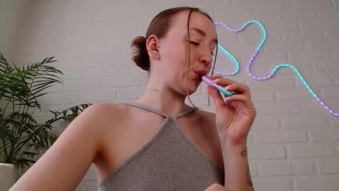 You wont find me here on Saturdays and Sundays  online show from 03-24-26, 02:11