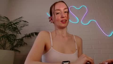 You wont find me here on Saturdays and Sundays  online show from 04-20-26, 12:08