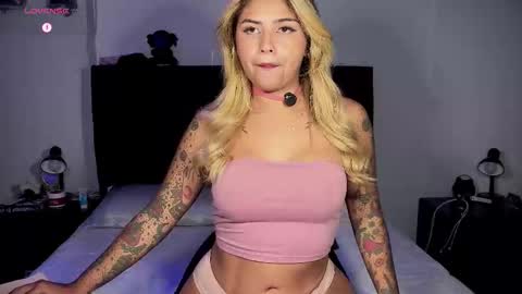 EMMA online show from 10-28-25, 02:37