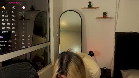 EMMA online show from 07-23-26, 01:52