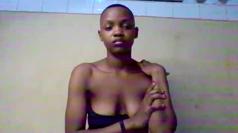 Snapshot of whitneyrose254 chatting on 06-08-26, 04:07 whitney online show from 06-08-26, 04:07