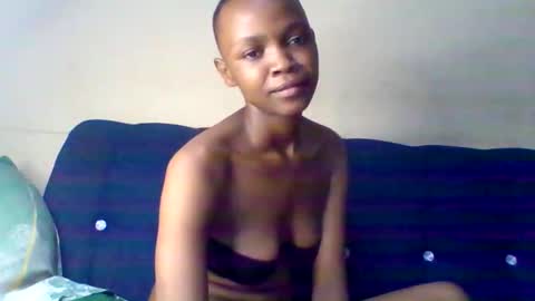 Snapshot of whitneyrose254 chatting on 06-10-26, 04:23 whitney online show from 06-10-26, 04:23