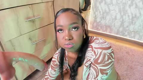 whitneyyfox online show from 06-04-26, 11:33