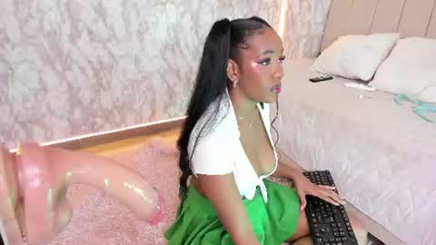 whitneyyfox online show from 06-15-26, 02:58