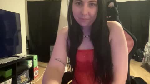 Snapshot of whitnkat chatting on 04-27-26, 12:52 Wh1t Ky online show from 04-27-26, 12:52