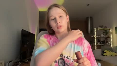 Alisa online show from 04-24-26, 07:22