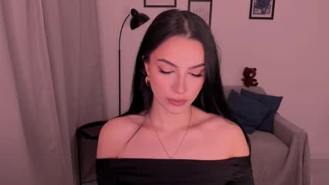 whoislulu online show from 11-16-25, 06:46