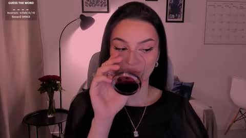 Snapshot of whoislulu chatting on 12-22-25, 04:37 whoislulu online show from 12-22-25, 04:37