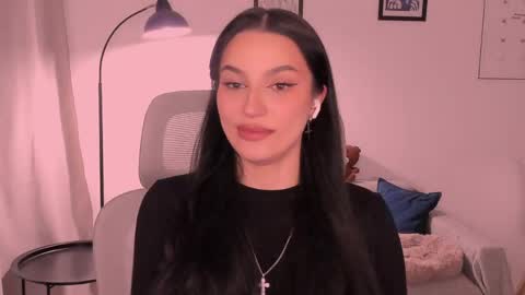 whoislulu online show from 04-08-26, 08:53