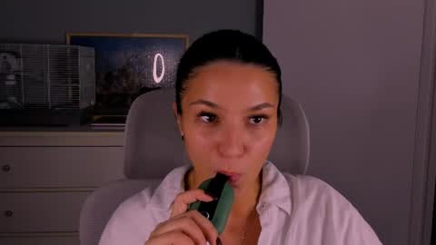 whoislulu online show from 07-30-26, 10:53