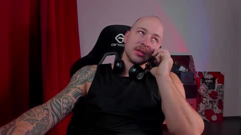 VI online show from 11-12-25, 04:07