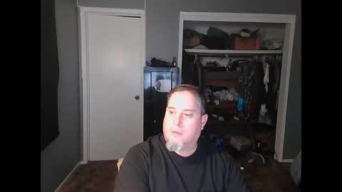 Snapshot of whydoidothis77 chatting on 01-06-26, 04:16 whydoidothis77 online show from 01-06-26, 04:16
