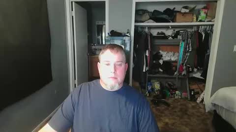 Snapshot of whydoidothis77 chatting on 01-17-26, 01:32 whydoidothis77 online show from 01-17-26, 01:32