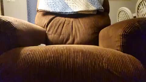 Snapshot of whynot576888 chatting on 11-26-25, 10:38 Cool JC online show from 11-26-25, 10:38