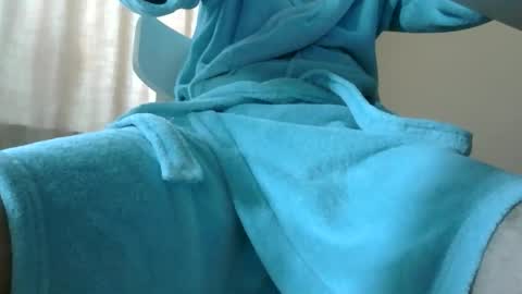 Snapshot of wifewatcher123 chatting on 05-09-26, 07:13 wifewatcher123 online show from 05-09-26, 07:13