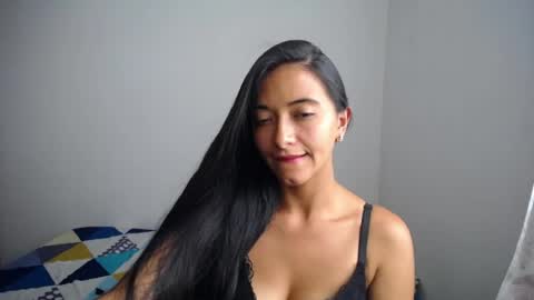 Snapshot of wifhot chatting on 06-04-26, 09:15 Ilauren online show from 06-04-26, 09:15