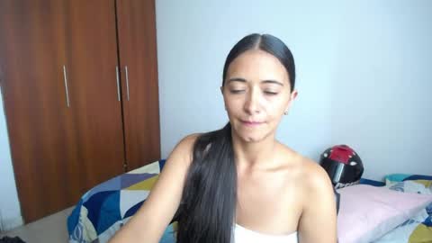 Snapshot of wifhot chatting on 06-06-26, 11:26 Ilauren online show from 06-06-26, 11:26