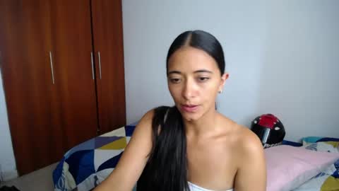 Snapshot of wifhot chatting on 06-10-26, 11:24 Ilauren online show from 06-10-26, 11:24