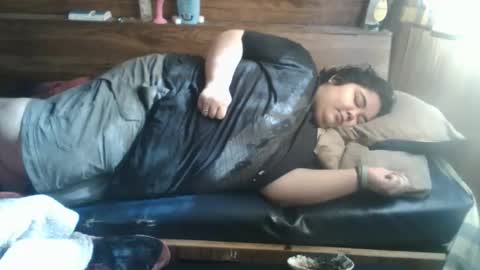 Snapshot of wigper chatting on 02-12-26, 08:15 wigper online show from 02-12-26, 08:15