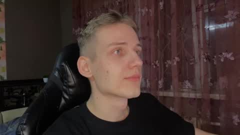 wiiinkyyy online show from 12-04-25, 05:43