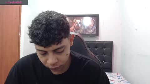 wiilliam online show from 02-11-25, 11:43