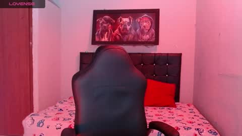 wiilliam online show from 02-12-25, 12:01