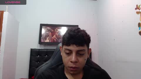 wiilliam online show from 03-10-25, 12:04