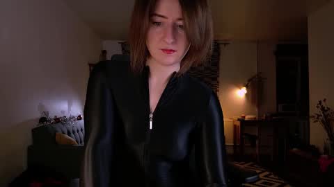 wild_peony online show from 01-31-25, 07:08