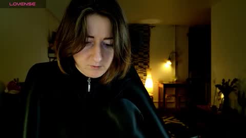 wild_peony online show from 01-11-26, 07:41