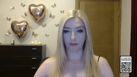 Snapshot of wild_silk_desire chatting on 05-25-26, 02:56 Alina online show from 05-25-26, 02:56