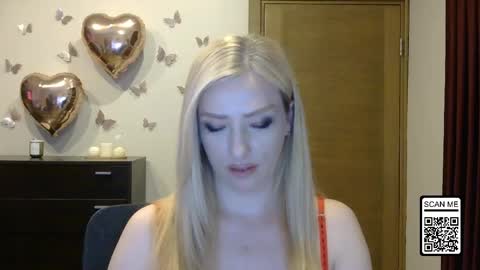 Snapshot of wild_silk_desire chatting on 06-07-26, 03:38 Alina online show from 06-07-26, 03:38