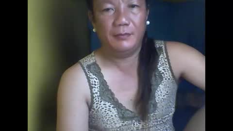 wild_sunflower11 online show from 10-17-25, 01:46