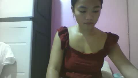 wildchilly_pearl19 online show from 11-10-25, 01:59