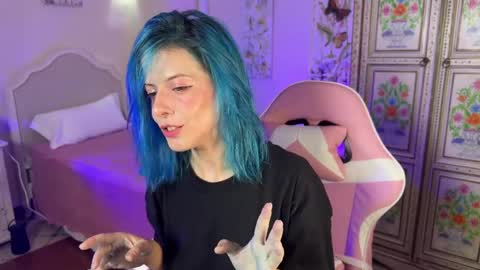 OF JunoHoly online show from 05-02-26, 01:21