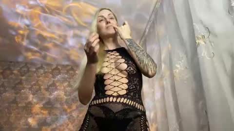 wildforestmuse  twitter online show from 03-03-26, 10:32