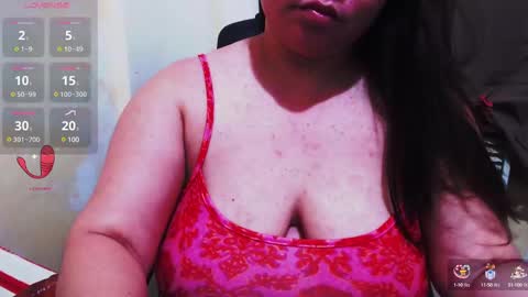 Snapshot of wildhotasianx chatting on 12-29-24, 01:28 wildhotasianx online show from 12-29-24, 01:28