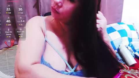 Snapshot of wildhotasianx chatting on 02-24-25, 07:22 wildhotasianx online show from 02-24-25, 07:22