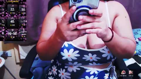 Snapshot of wildhotasianx chatting on 11-04-25, 07:02 wildhotasianx online show from 11-04-25, 07:02