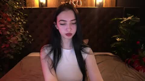 Alena online show from 04-26-26, 05:49